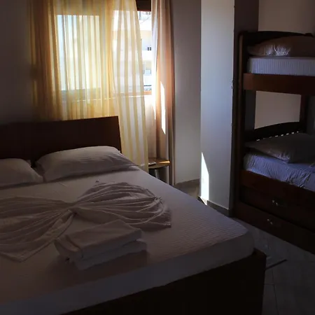 Drurit Arber Dauti Apartament *